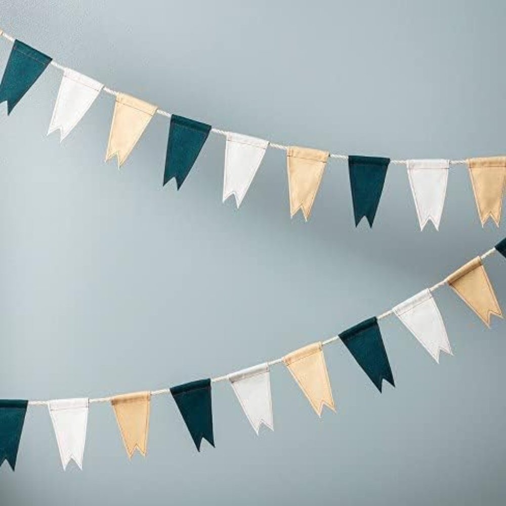 Hearth and Hand Flag Banner Magnolia